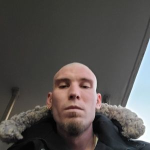 Meet your Posher, Corey